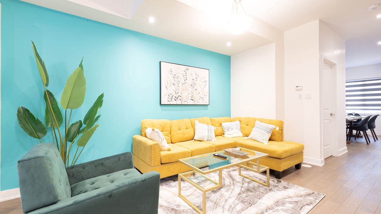 Photo of Livingroom in Downsview