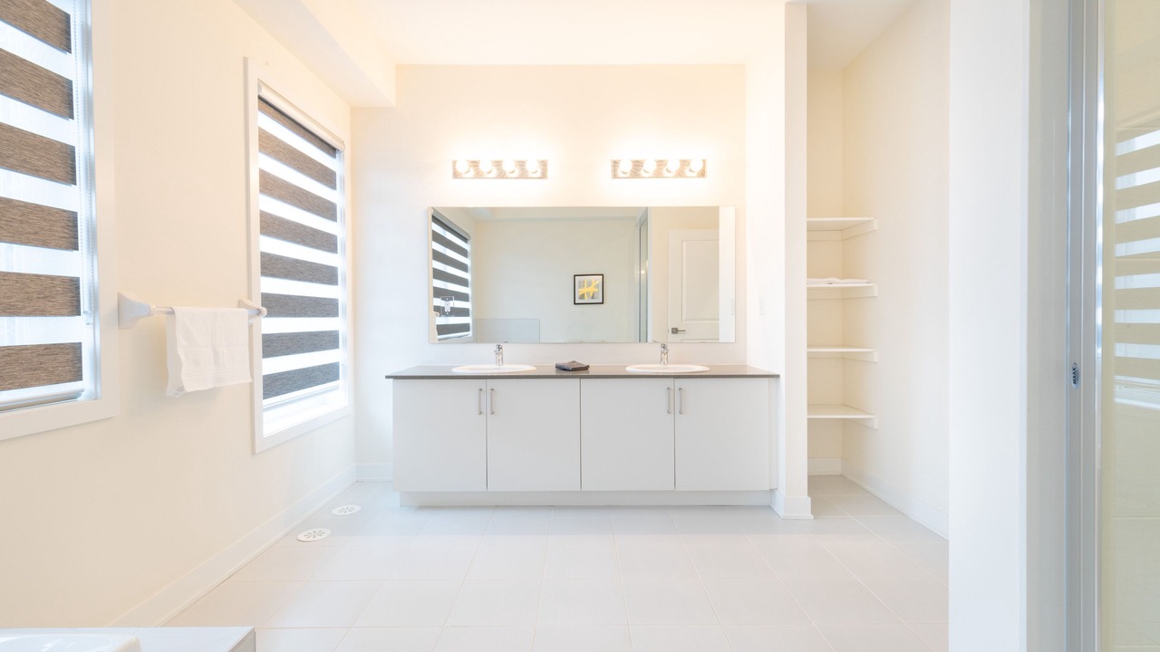 Photo of Bathroom in Downsview