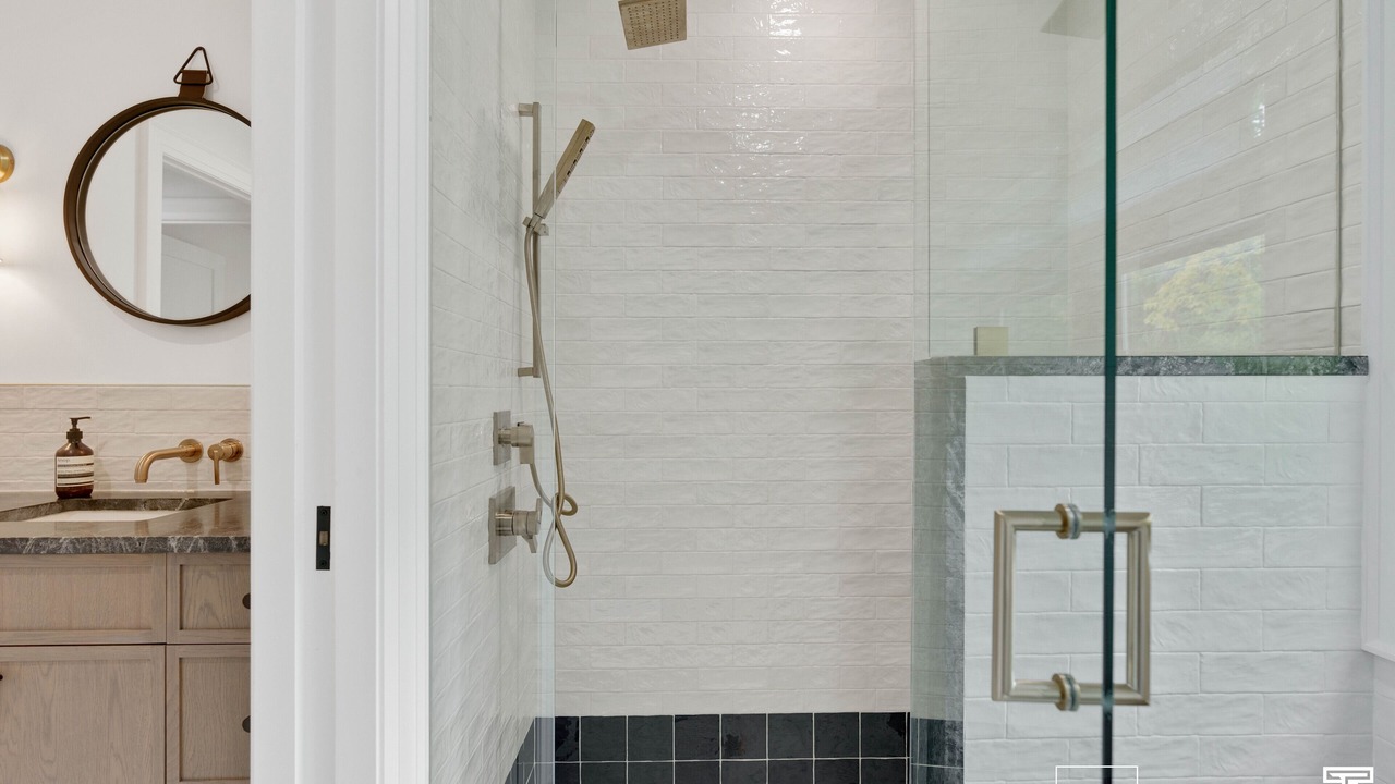 Photo of Bathroom in Georgian Bay