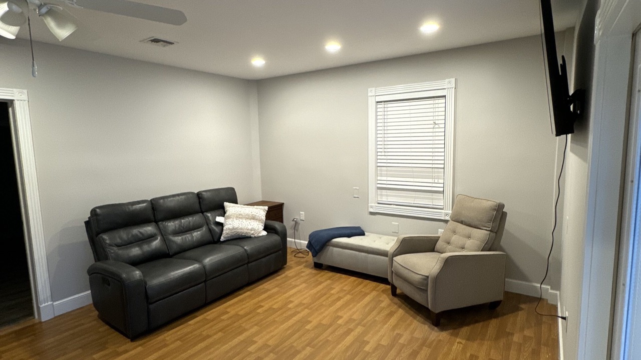Photo of Livingroom in Palm City