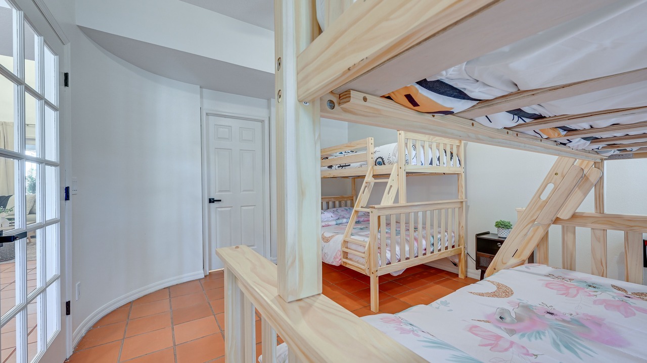 Photo of Bedroom in Valrico