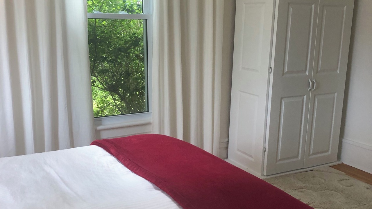 Photo of Bedroom in Wellington