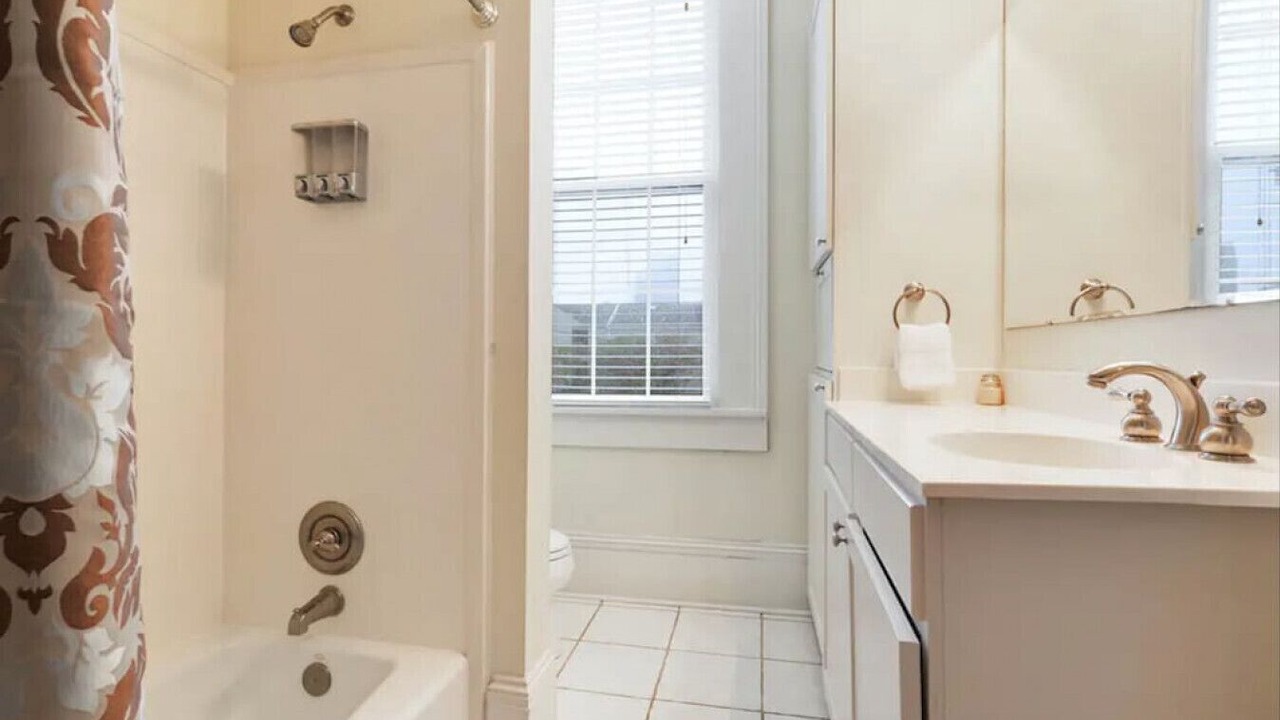 Photo of Bathroom in Faubourg Lafayette