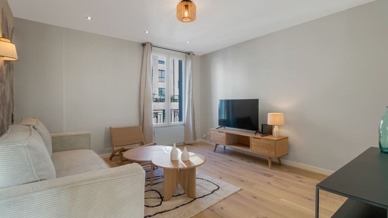 Photo of Livingroom in Charonne