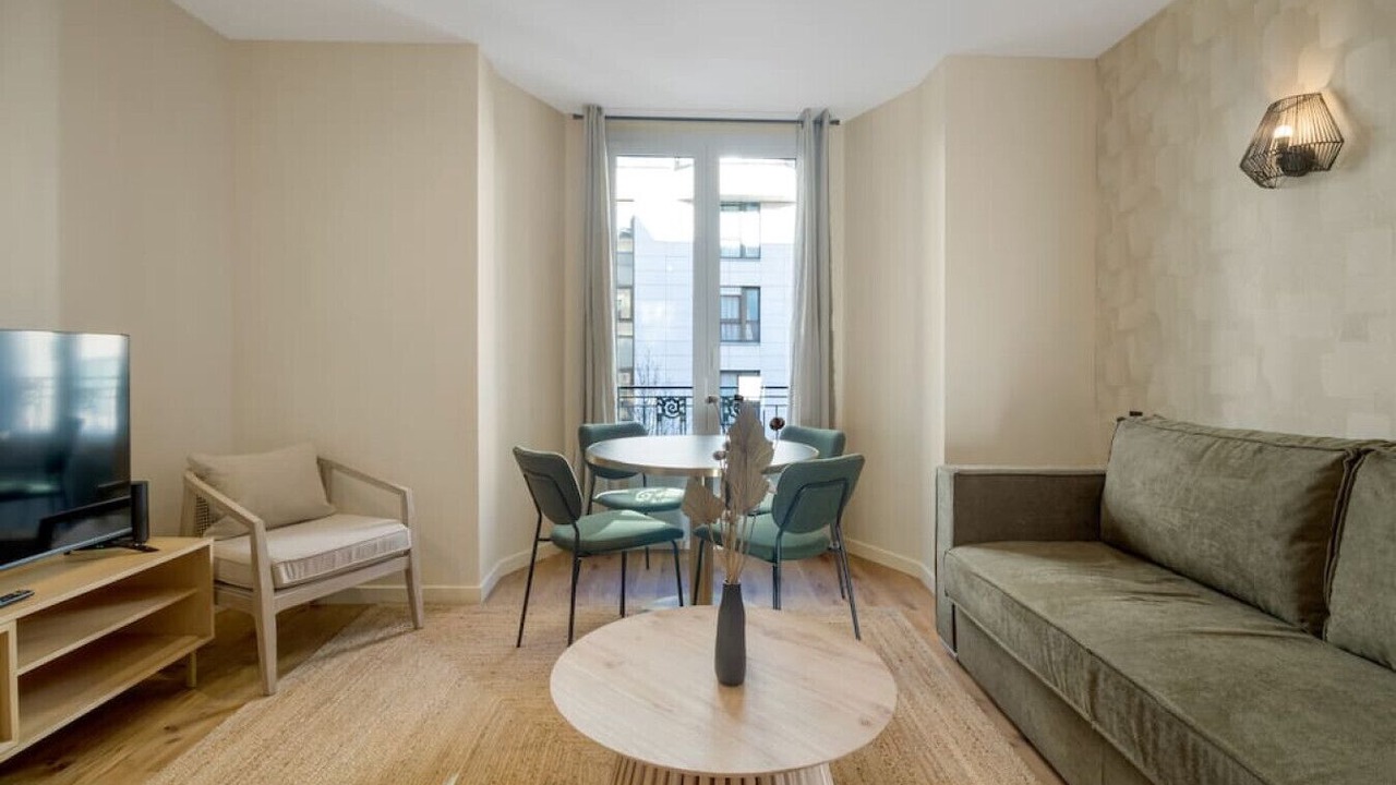 Photo of Livingroom in Charonne