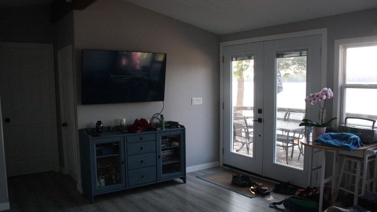 Photo of Livingroom in Frontenac