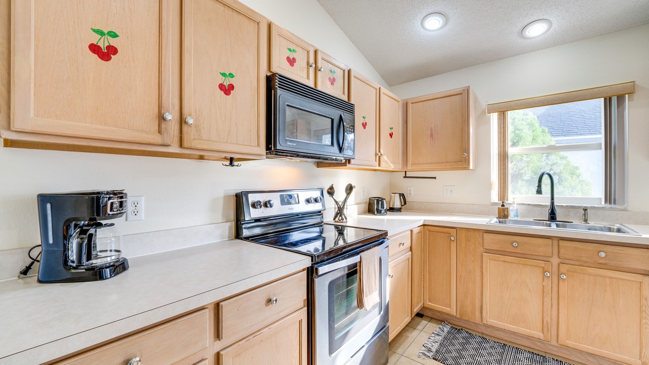 Photo of Kitchen in Lake Davenport Estates