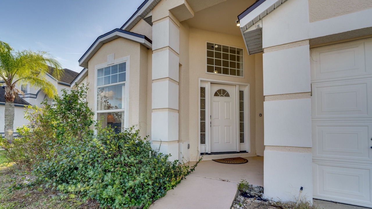 Photo of Outdoor in Lake Davenport Estates
