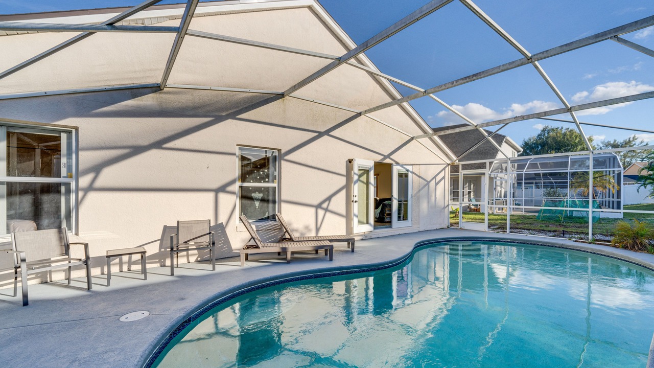 Photo of Outdoor in Lake Davenport Estates