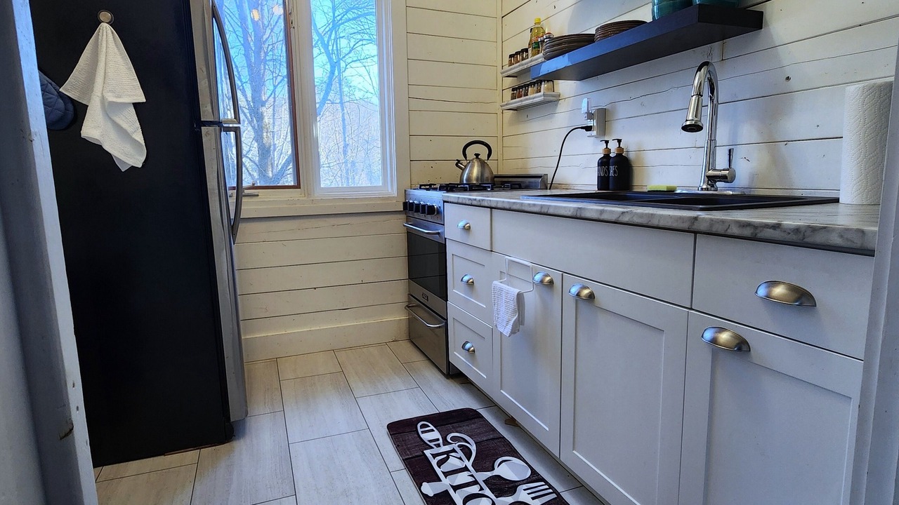 Photo of Kitchen in Hastings Highlands