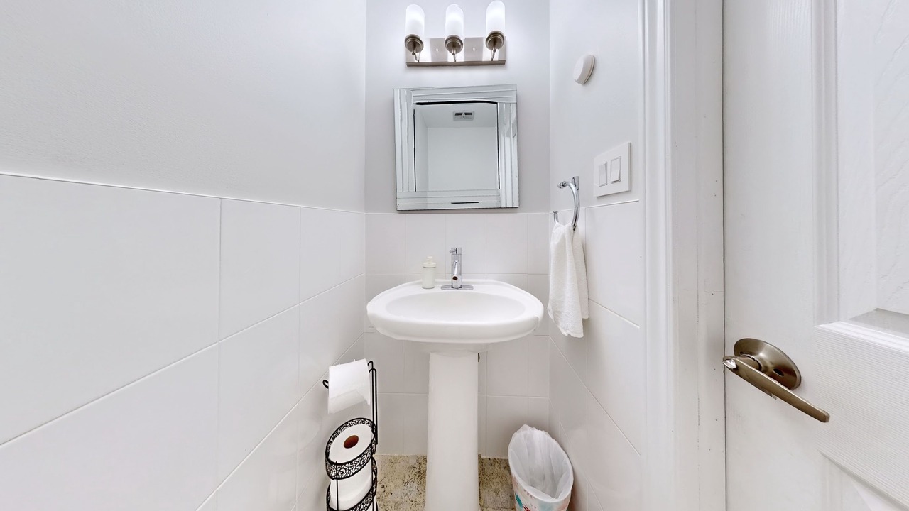 Photo of Bathroom in L'Amoreaux