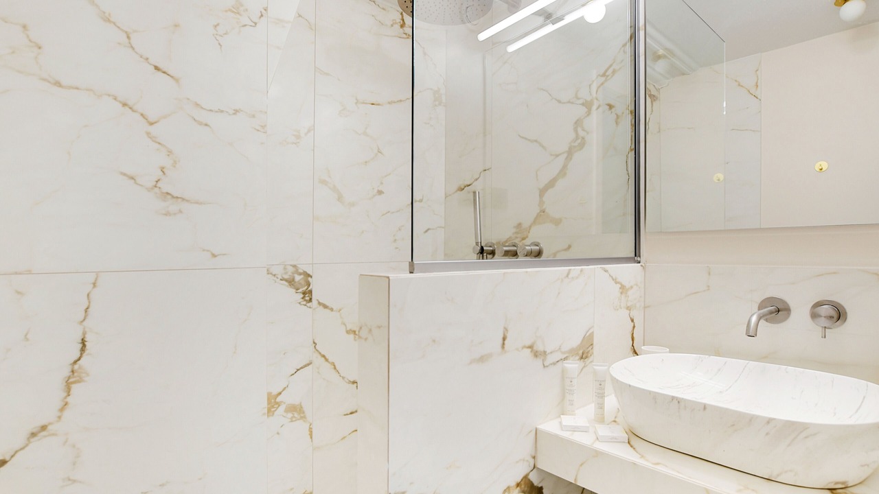 Photo of Bathroom in Quartier du Faubourg-Montmartre