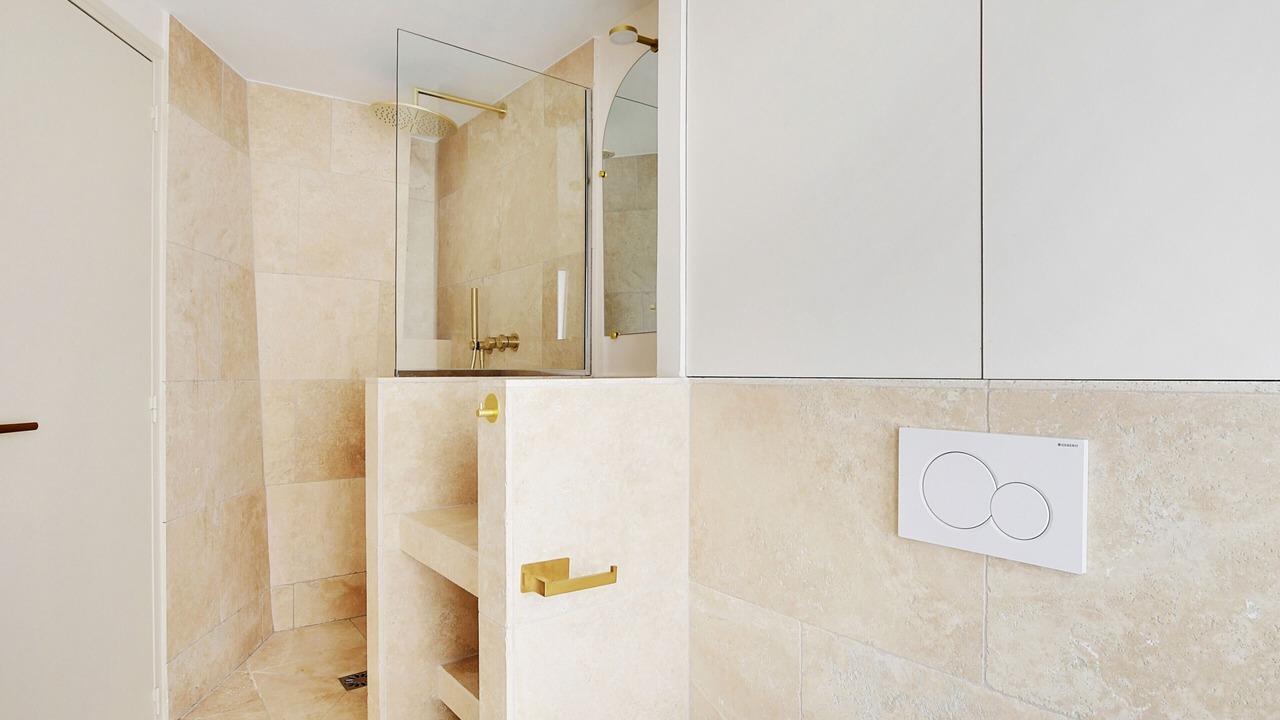 Photo of Bathroom in Quartier du Faubourg-Montmartre