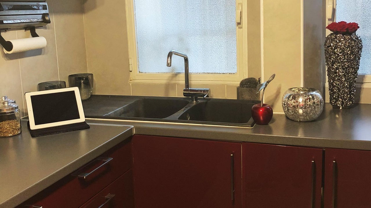 Photo of Kitchen in Republique–Point-du-Jour