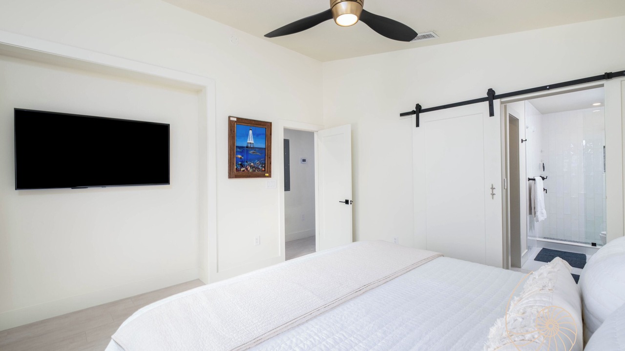 Photo of Bedroom in Sunshine Estates
