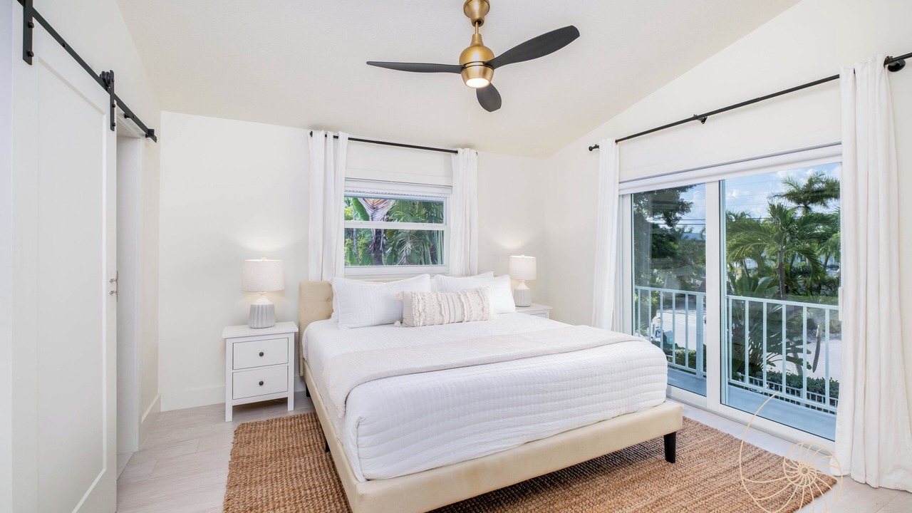 Photo of Bedroom in Sunshine Estates