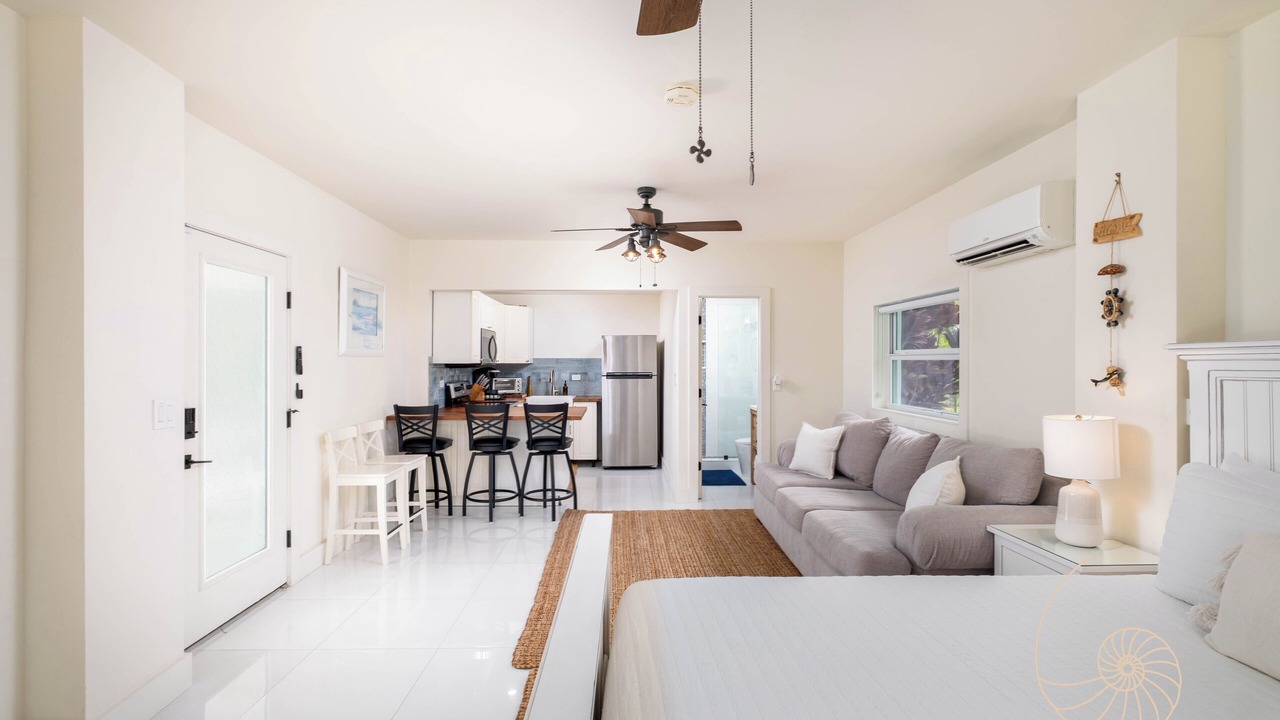 Photo of Bedroom in Sunshine Estates