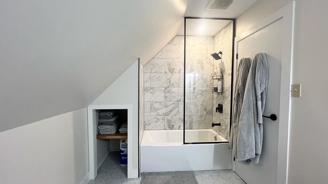 Photo of Bathroom in Whitestone