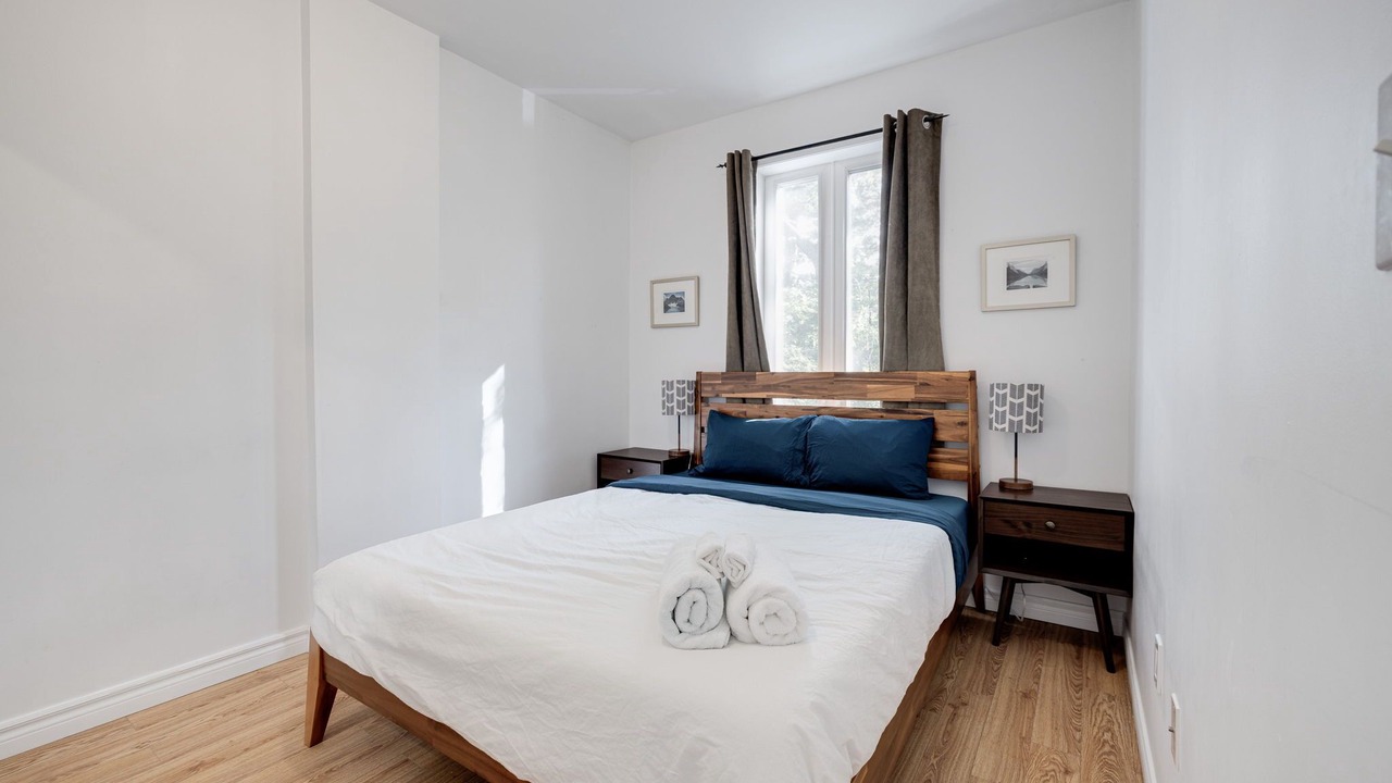 Photo of Bedroom in Upper Beaches