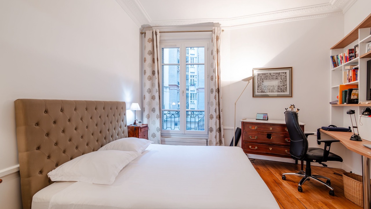 Photo of Bedroom in Quartier de l'Ecole-Militaire