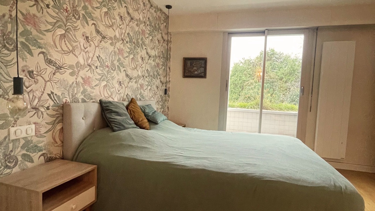 Photo of Bedroom in Meudon