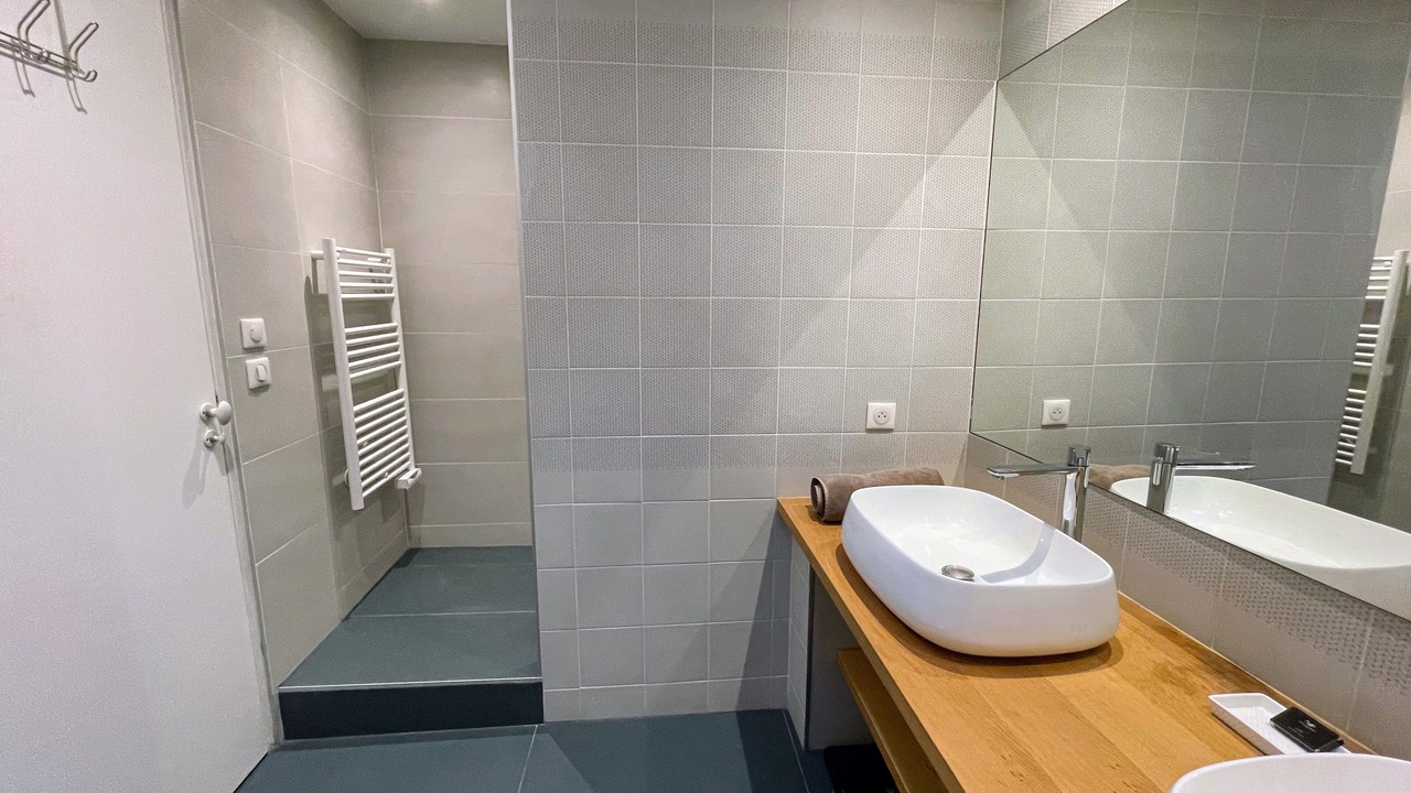 Photo of Bathroom in Meudon