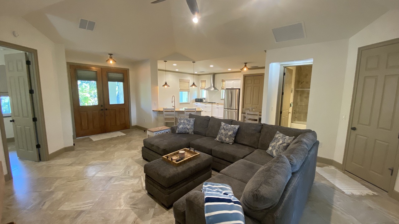 Photo of Livingroom in Roseland