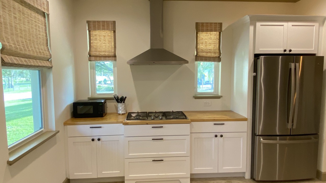 Photo of Kitchen in Roseland