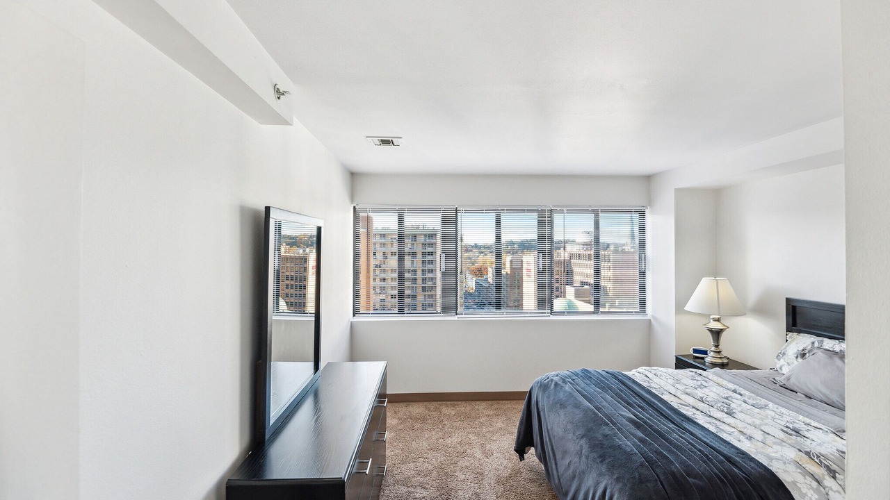 Photo of Bedroom in Downtown Harrisburg