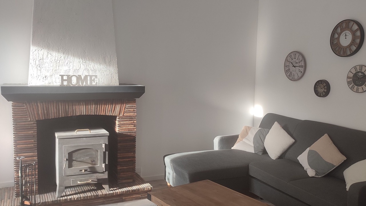 Photo of Livingroom in Gouvernes