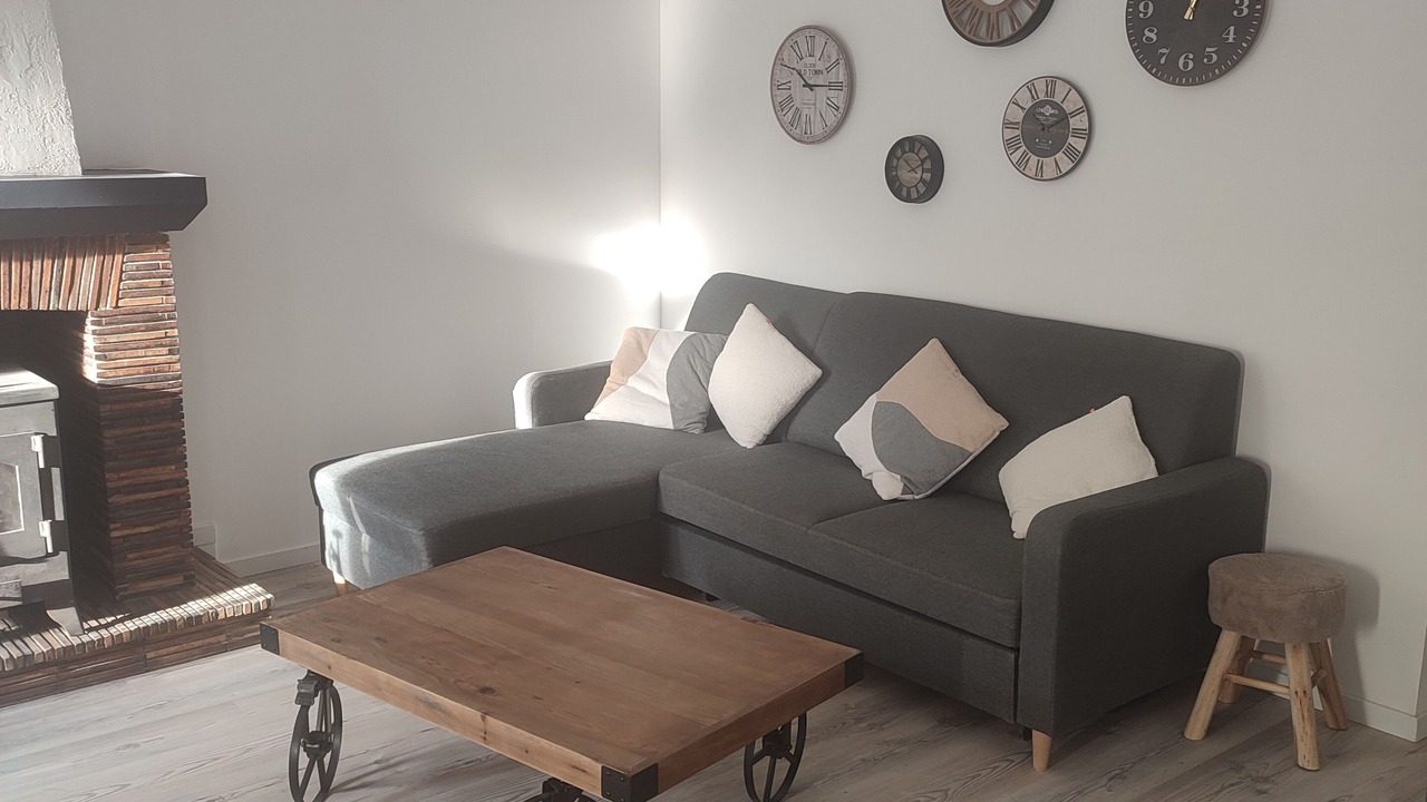 Photo of Livingroom in Gouvernes