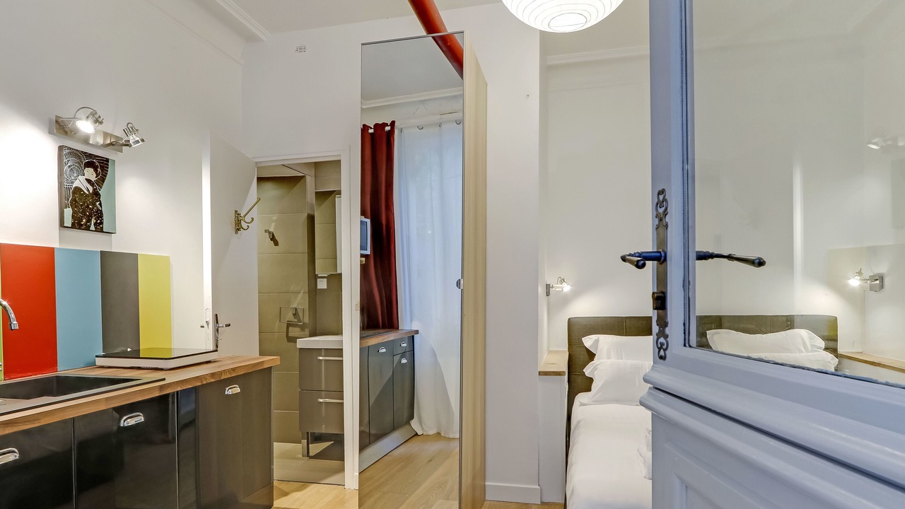 Photo of Bathroom in Notre-Dame-des-Champs