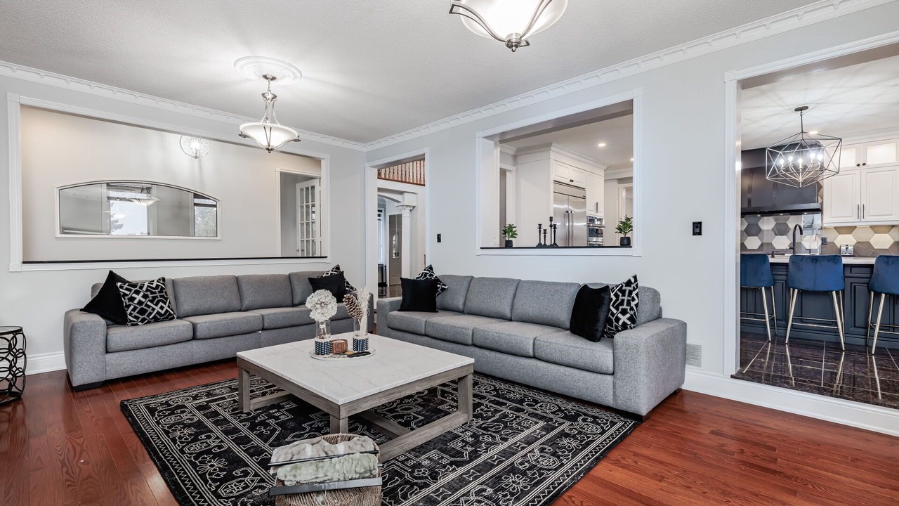 Photo of Livingroom in Brampton