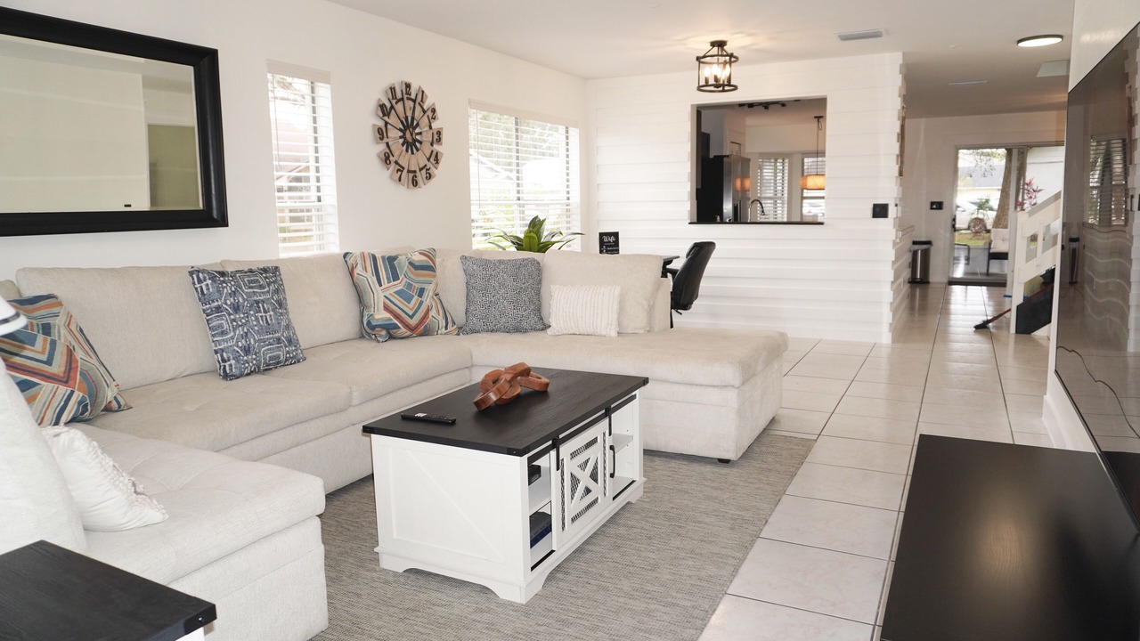 Photo of Bedroom in Goldenrod
