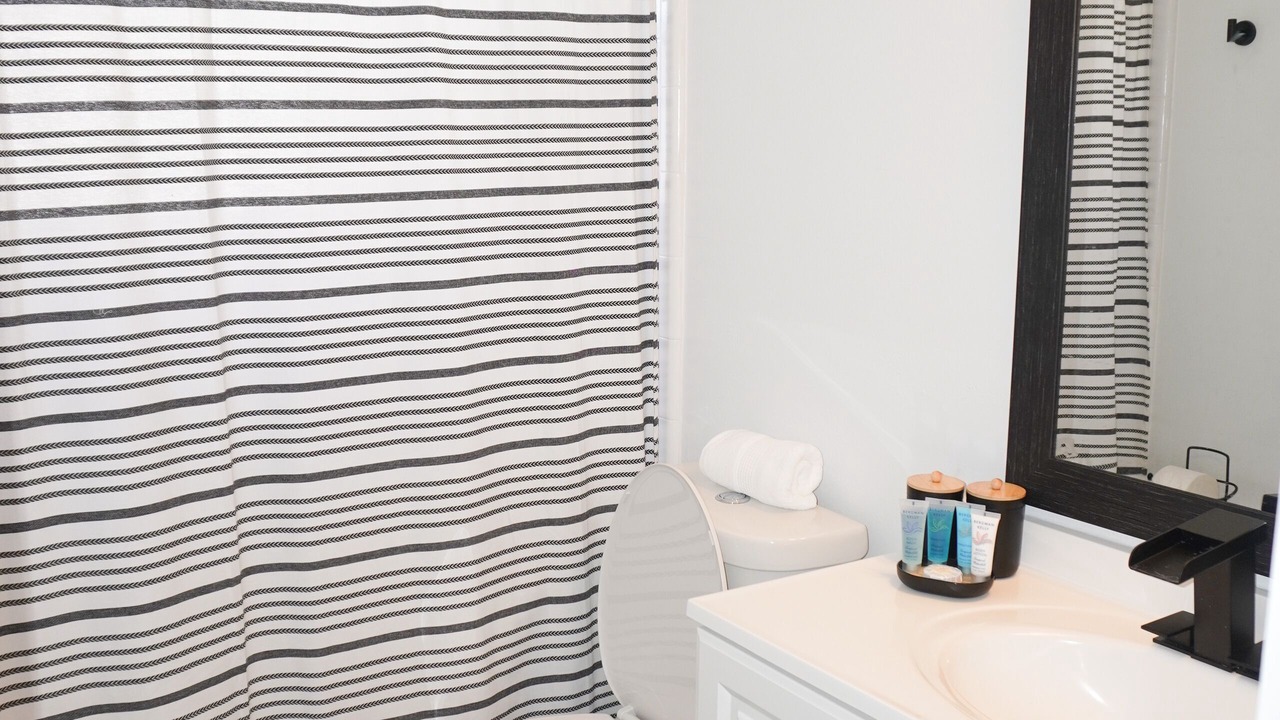 Photo of Bathroom in Goldenrod