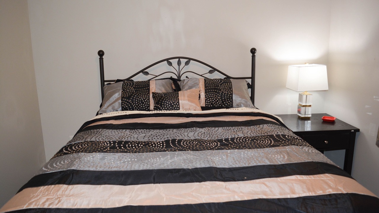 Photo of Bedroom in Amherstview