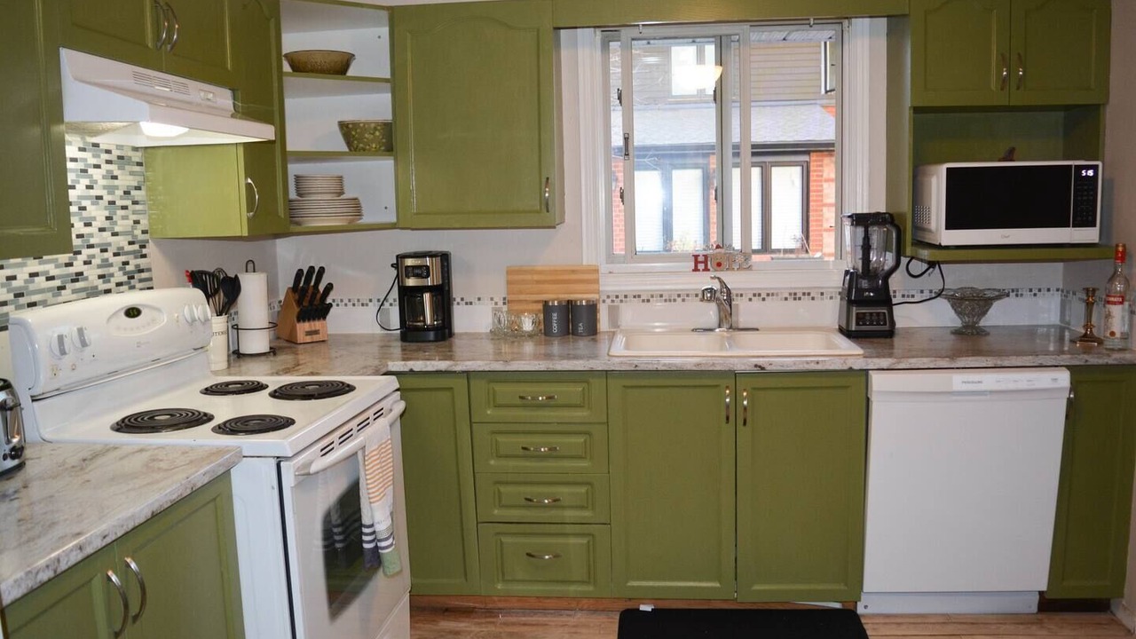 Photo of Kitchen in Amherstview