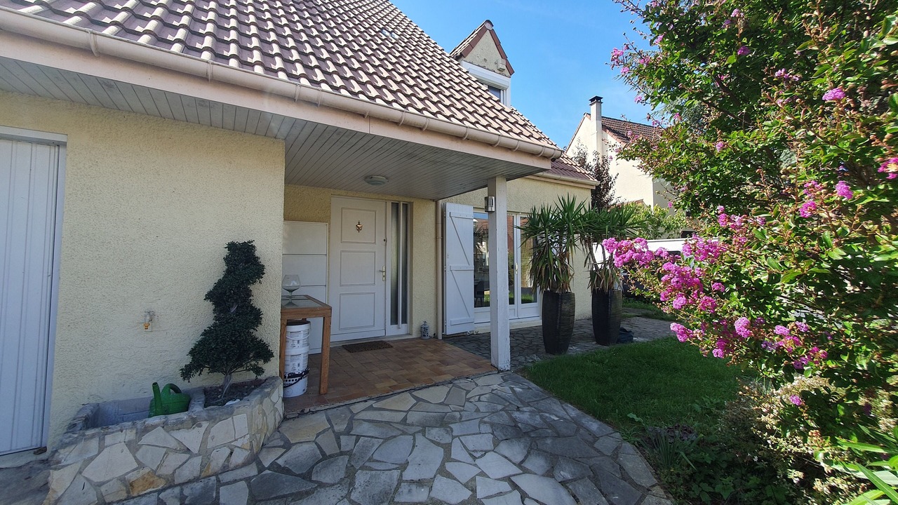 Photo of Outdoor in Bondy