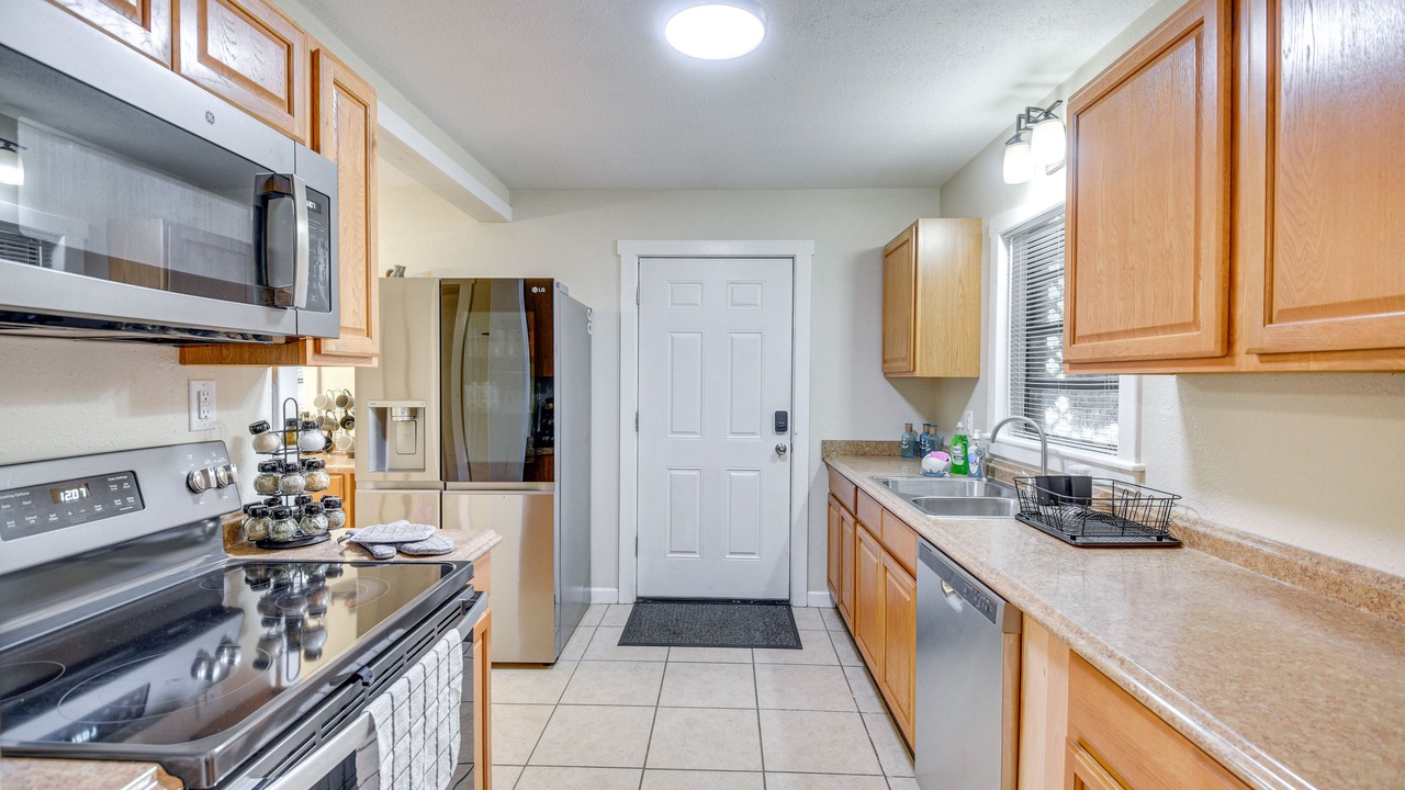 Photo of Kitchen in Mount Plymouth