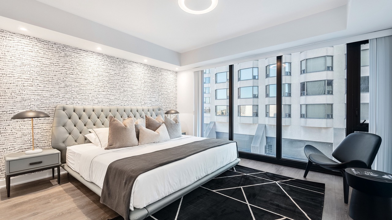 Photo of Bedroom in Bloor-Yorkville