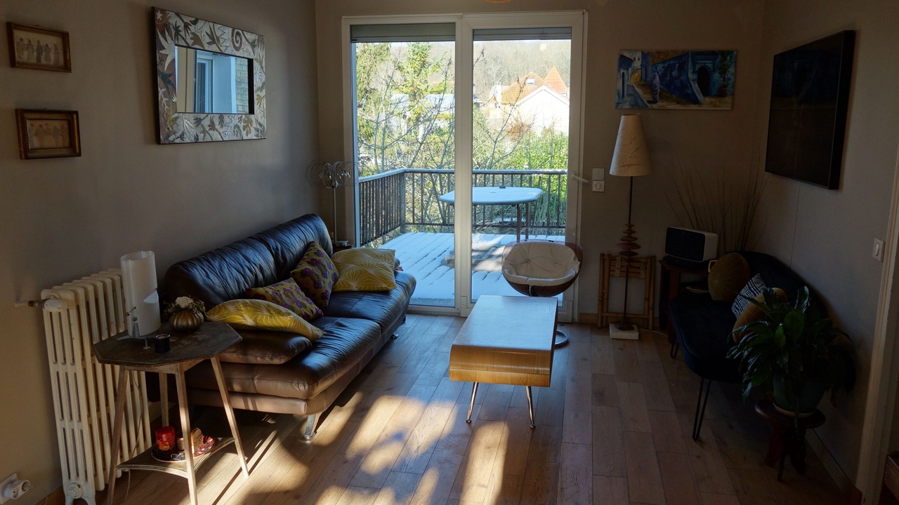 Photo of Livingroom in Chaville