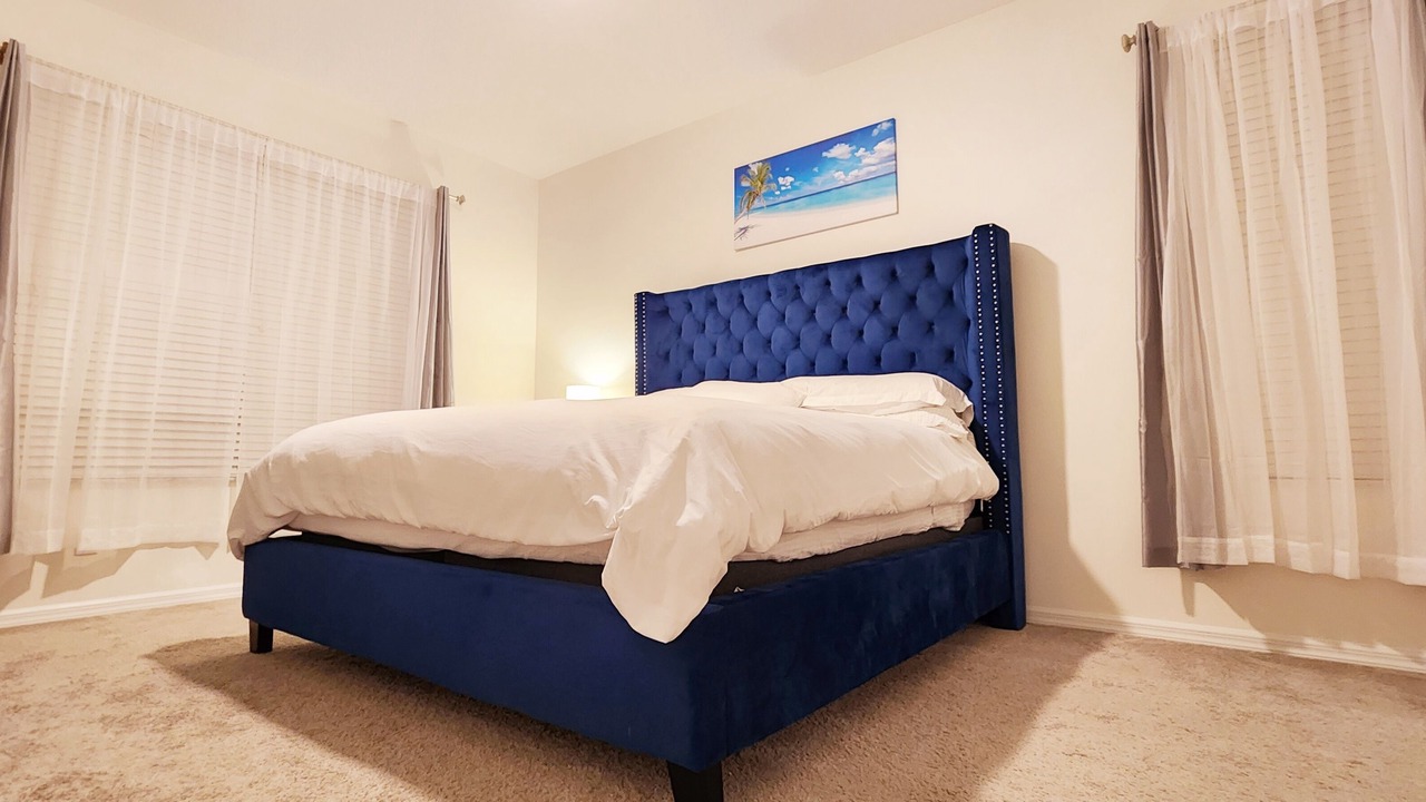 Photo of Bedroom in Solana