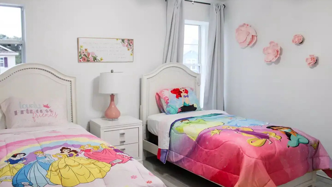 Photo of Bedroom in Windwood Bay