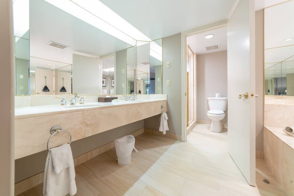 Photo of Bathroom in Oro-Medonte