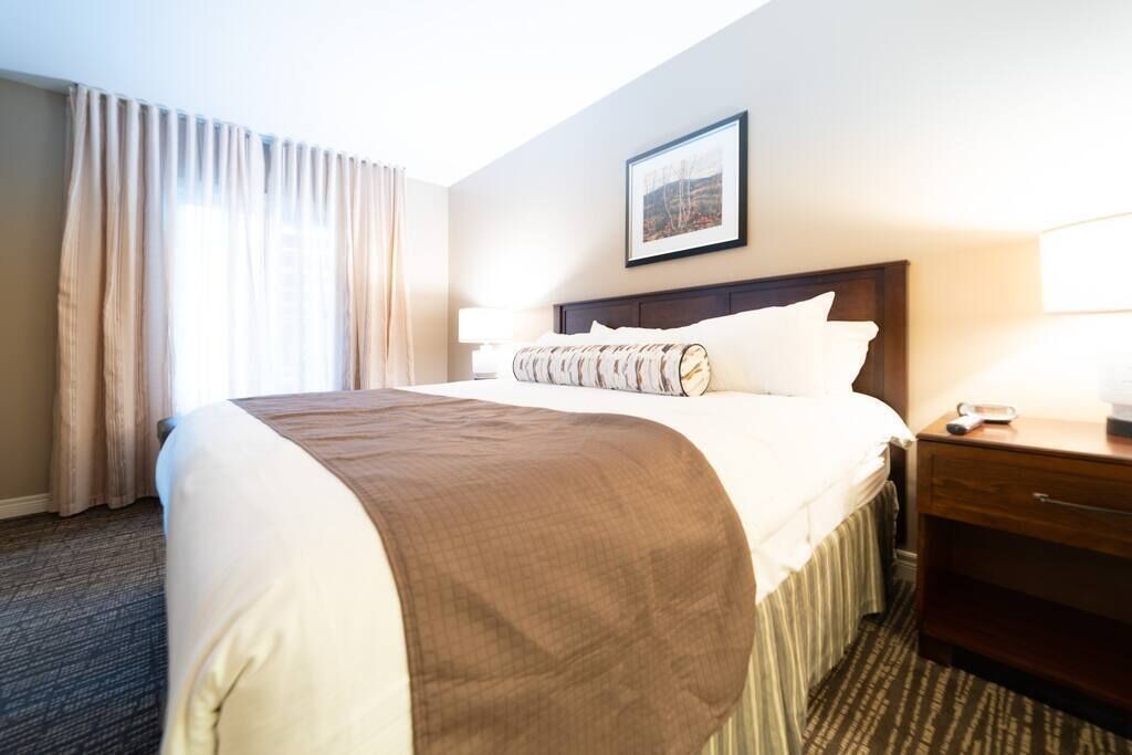 Photo of Bedroom in Oro-Medonte