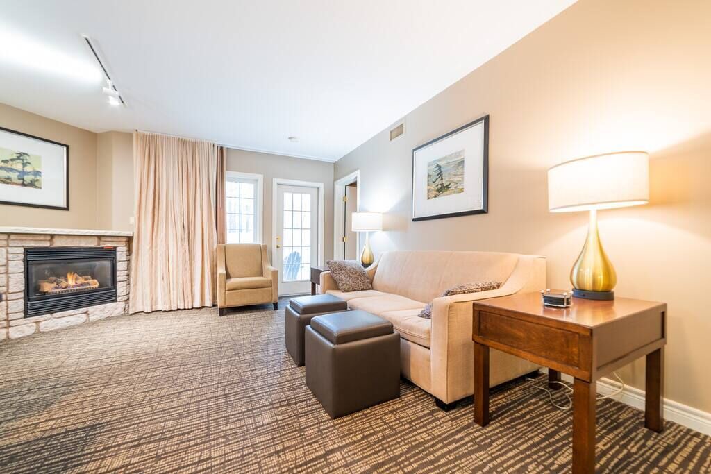 Photo of Livingroom in Oro-Medonte