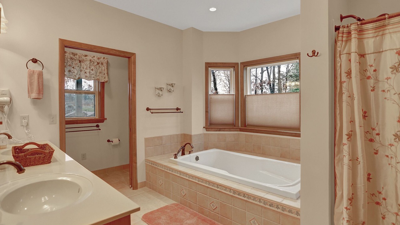 Photo of Others in Calvin