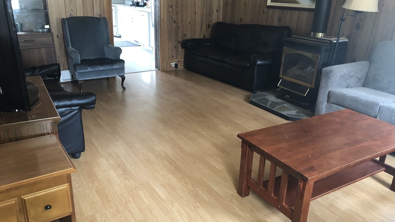 Photo of Livingroom in Coboconk