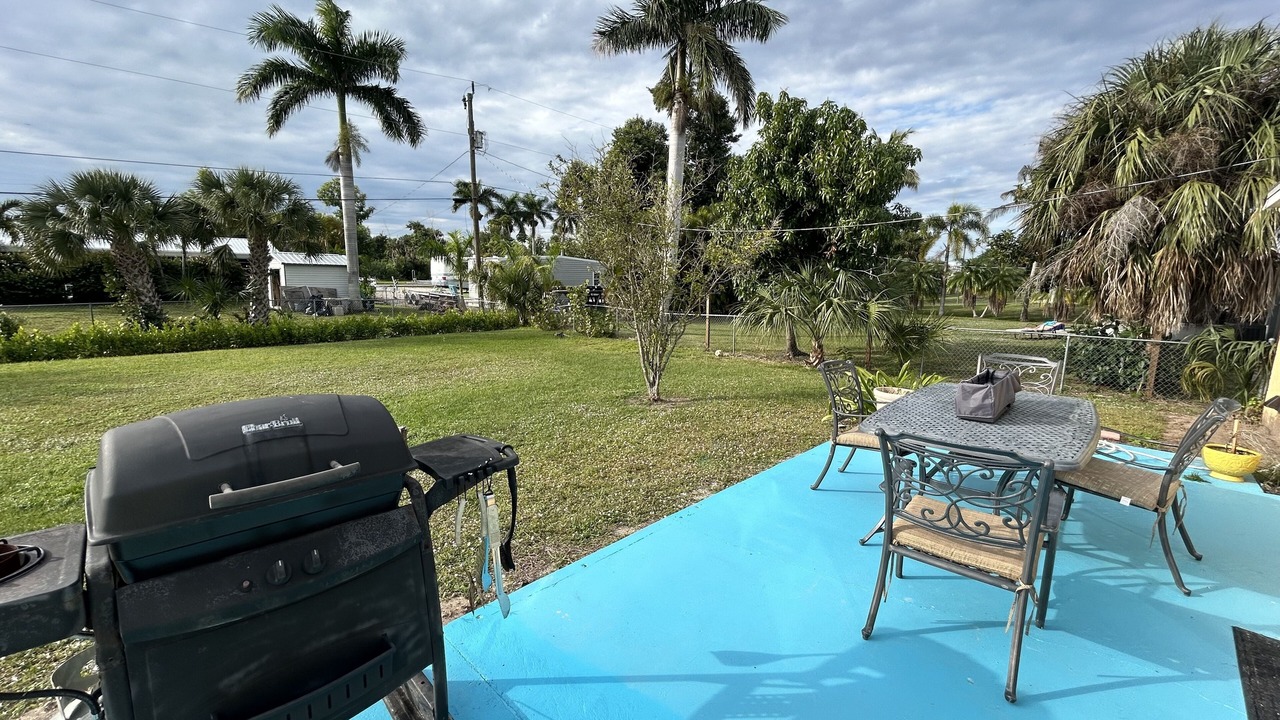 Photo of Outdoor in Bokeelia