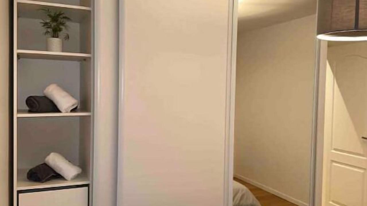 Photo of Bedroom in Republique–Point-du-Jour